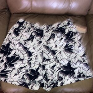 🐝NWT Michael Kors Linen blend shorts L